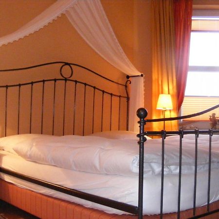 Hotel Seehof Leipzig Zwenkau Esterno foto