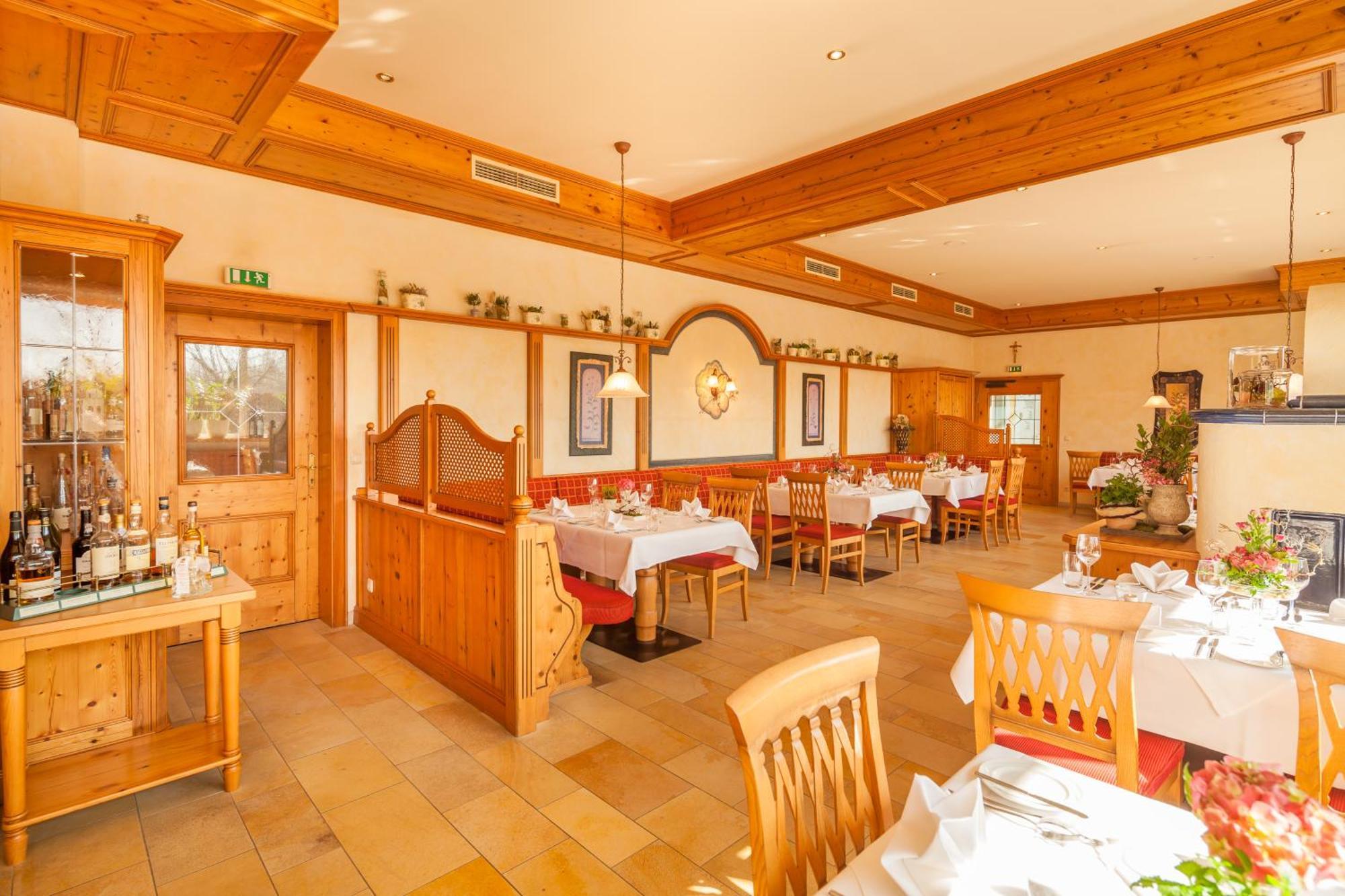 Hotel Seehof Leipzig Zwenkau Esterno foto